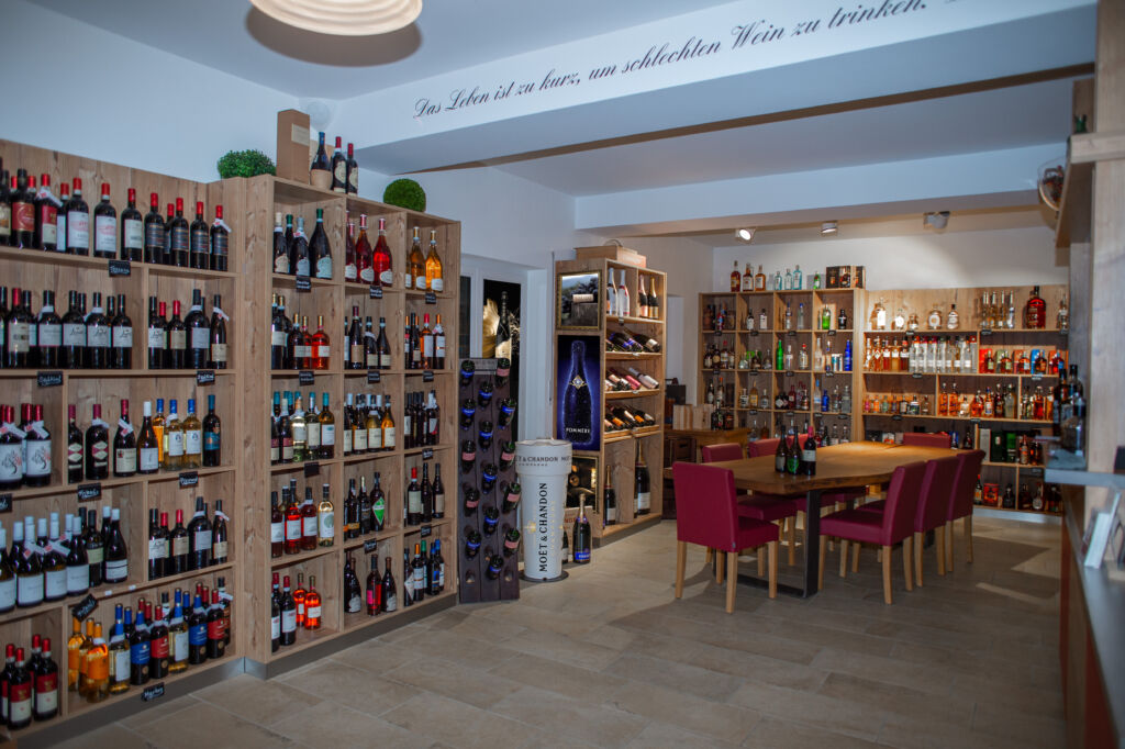 Showroom Getraenke Kratzer